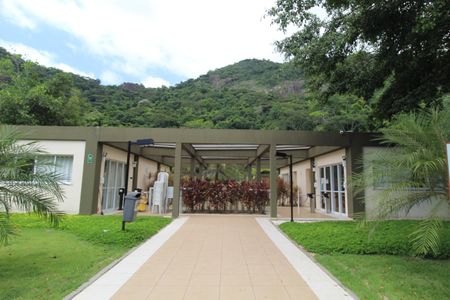 Apartamento à venda com 67m², 3 quartos e 1 vagaÁrea comum - Clube