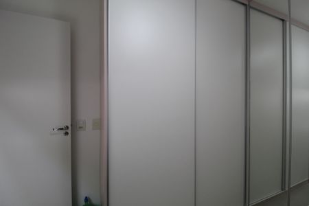 Apartamento à venda com 67m², 3 quartos e 1 vagaQuarto 2