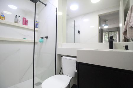 Apartamento à venda com 67m², 3 quartos e 1 vagaBanheiro da suíte
