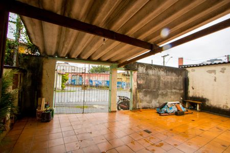 Casa à venda com 70m², 2 quartos e 2 vagasGaragem