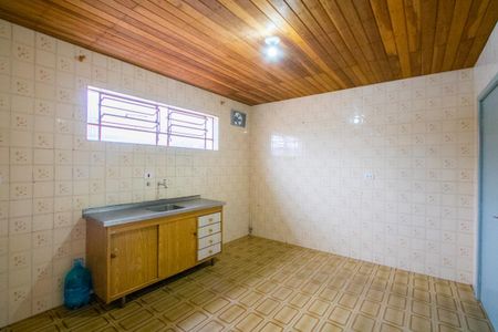 Casa à venda com 70m², 2 quartos e 2 vagasCozinha