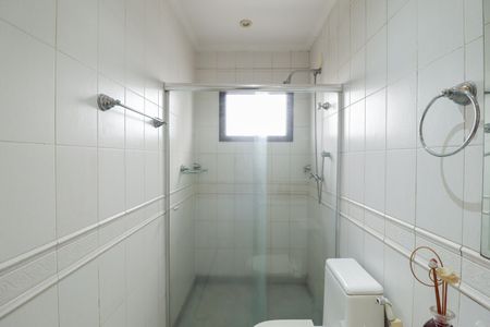 Apartamento à venda com 290m², 4 quartos e 4 vagasBanheiro da Suíte 2