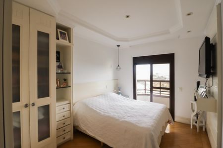 Apartamento à venda com 290m², 4 quartos e 4 vagasSuíte 1