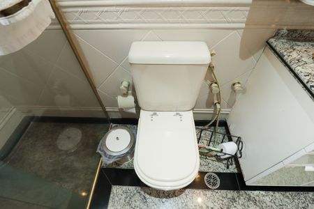 Apartamento à venda com 290m², 4 quartos e 4 vagasBanheiro da Suíte 1