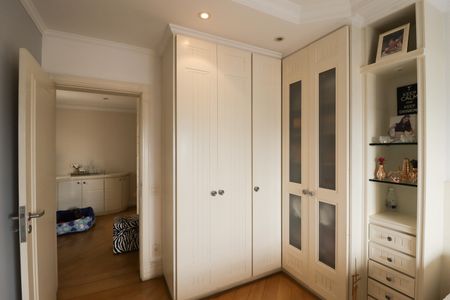 Apartamento à venda com 290m², 4 quartos e 4 vagasSuíte 1