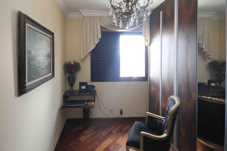 Apartamento à venda com 104m², 3 quartos e 2 vagas Apartamento à venda com 104m², 3 quartos e 2 vagasQuarto 02