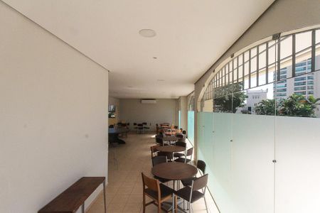 Apartamento à venda com 104m², 3 quartos e 2 vagas Apartamento à venda com 104m², 3 quartos e 2 vagasÁrea comum - Salão de festas