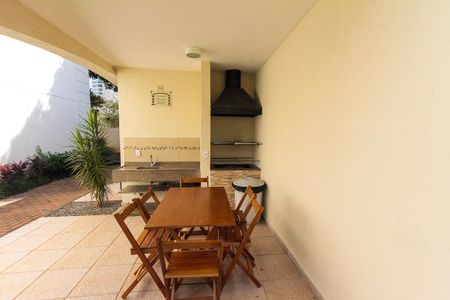 Apartamento à venda com 104m², 3 quartos e 2 vagas Apartamento à venda com 104m², 3 quartos e 2 vagasÁrea comum - Churrasqueira