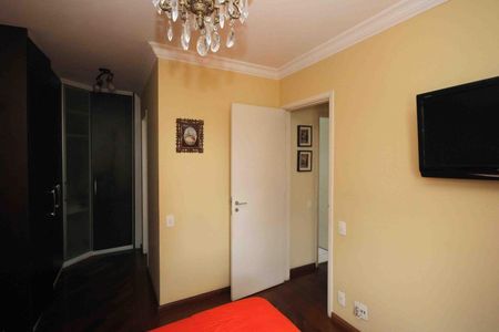 Apartamento à venda com 104m², 3 quartos e 2 vagas Apartamento à venda com 104m², 3 quartos e 2 vagasSuite