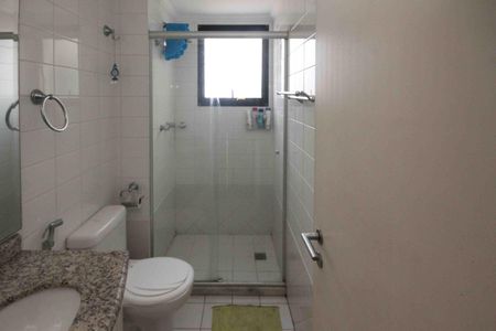 Apartamento à venda com 104m², 3 quartos e 2 vagas Apartamento à venda com 104m², 3 quartos e 2 vagasBanheiro da Social