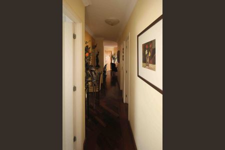 Apartamento à venda com 104m², 3 quartos e 2 vagas Apartamento à venda com 104m², 3 quartos e 2 vagasCorredor