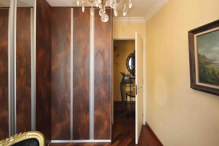 Apartamento à venda com 104m², 3 quartos e 2 vagas Apartamento à venda com 104m², 3 quartos e 2 vagasQuarto 02