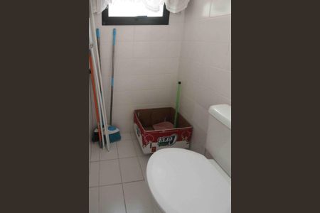 Apartamento à venda com 104m², 3 quartos e 2 vagas Apartamento à venda com 104m², 3 quartos e 2 vagasBanheiro de Serviço