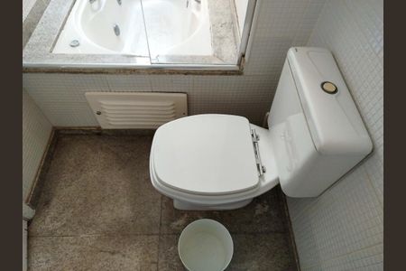 Apartamento à venda com 149m², 3 quartos e 3 vagasPavimento 2 - Suite 1 - banheiro 2