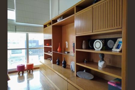 Apartamento à venda com 149m², 3 quartos e 3 vagasPavimento 1 - Sala