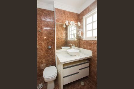 Casa para alugar com 2 quartos, 125m² em Vila Sao Francisco (zona Sul), São Paulo