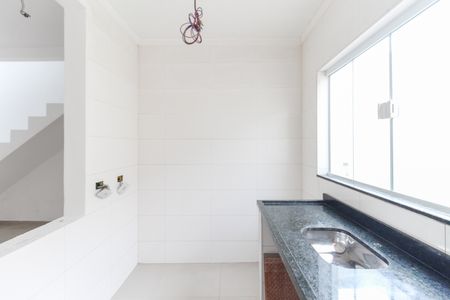 Casa de condomínio para alugar com 60m², 2 quartos e 1 vagaCozinha