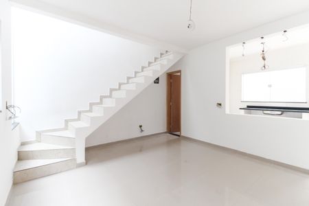 Casa de condomínio para alugar com 60m², 2 quartos e 1 vagaSala