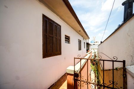 Casa de condomínio para alugar com 65m², 1 quarto e sem vagaEntrada