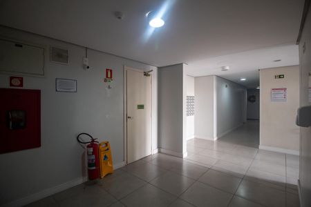 Apartamento para alugar com 61m², 3 quartos e 2 vagas Apartamento para alugar com 61m², 3 quartos e 2 vagasHall de entrada