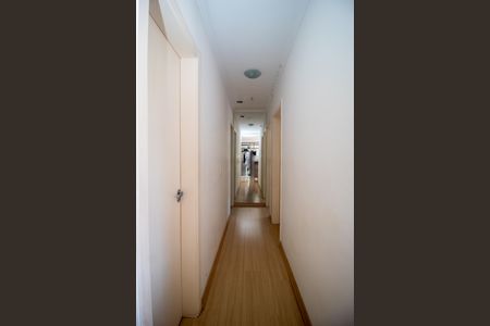 Apartamento para alugar com 61m², 3 quartos e 2 vagas Apartamento para alugar com 61m², 3 quartos e 2 vagasCorredor