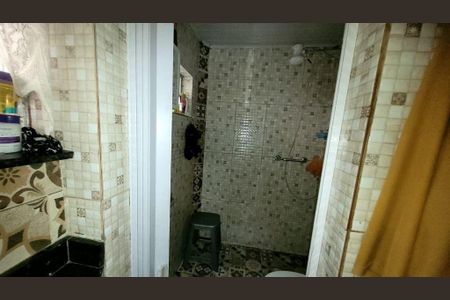 Casa à venda com 8 quartos, 200m² em Parque Novo Mundo, São Paulo