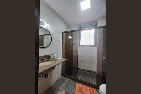 Apartamento para alugar com 206m², 2 quartos e 2 vagasBanheiro