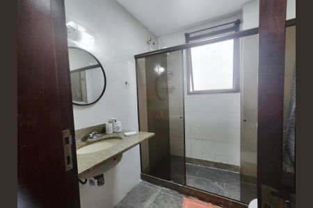 Apartamento para alugar com 206m², 2 quartos e 2 vagasBanheiro