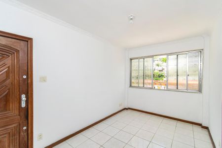 Sala de apartamento para alugar com 1 quarto, 32m² em Irajá, Rio de Janeiro