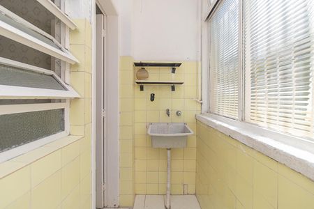 Apartamento à venda com 62m², 2 quartos e 1 vagaÁrea de Serviço