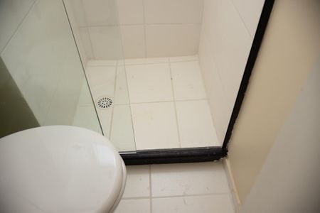 Apartamento para alugar com 45m², 2 quartos e 1 vaga Apartamento para alugar com 45m², 2 quartos e 1 vagaBanheiro