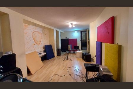 Casa à venda com 3 quartos, 133m² em Parque Novo Mundo, São Paulo