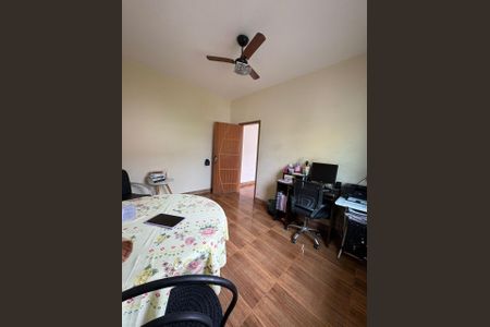 Foto 19 de casa à venda com 3 quartos, 360m² em Santa Monica, Belo Horizonte