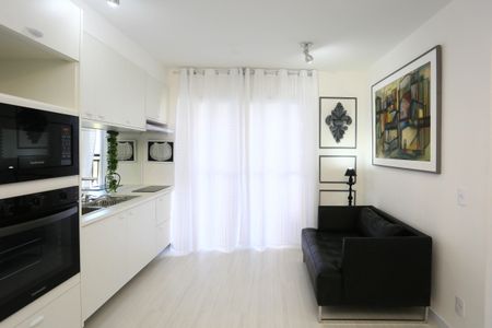 Apartamento para alugar com 40m², 2 quartos e 1 vagaSala / cozinha