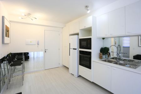 Apartamento para alugar com 40m², 2 quartos e 1 vagaSala / cozinha