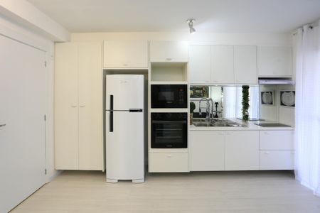 Apartamento para alugar com 40m², 2 quartos e 1 vagaSala / cozinha