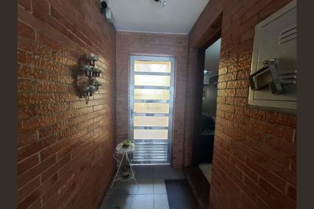 Casa à venda com 3 quartos, 200m² em Parque Novo Mundo, São Paulo