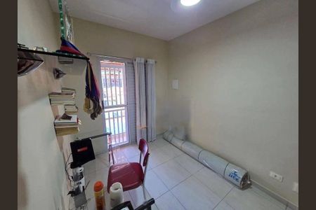 Casa à venda com 3 quartos, 157m² em Vila Carrão, São Paulo