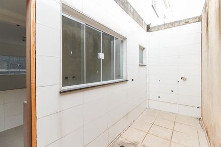 Casa de condomínio para alugar com 60m², 2 quartos e 1 vaga Casa de condomínio para alugar com 60m², 2 quartos e 1 vagaÁrea de Serviço