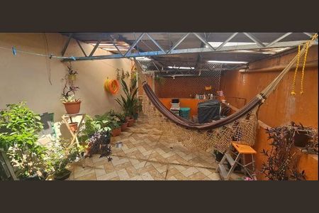 Casa à venda com 4 quartos, 160m² em Parque Novo Mundo, São Paulo