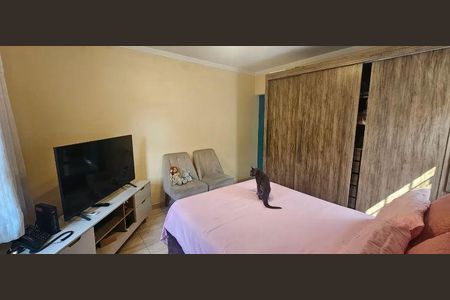 Casa à venda com 4 quartos, 160m² em Parque Novo Mundo, São Paulo