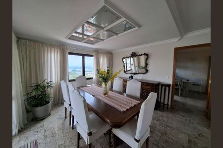 Apartamento à venda com 4 quartos, 205m² em Parque Novo Mundo, São Paulo