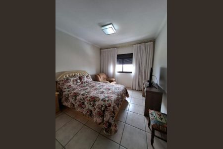 Apartamento à venda com 4 quartos, 205m² em Parque Novo Mundo, São Paulo