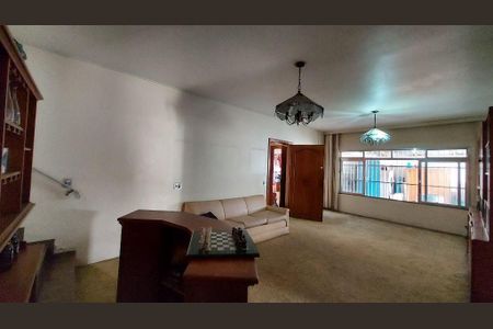 Casa à venda com 4 quartos, 406m² em Parque Novo Mundo, São Paulo