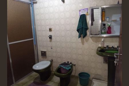 Casa à venda com 6 quartos, 275m² em Parque Novo Mundo, São Paulo