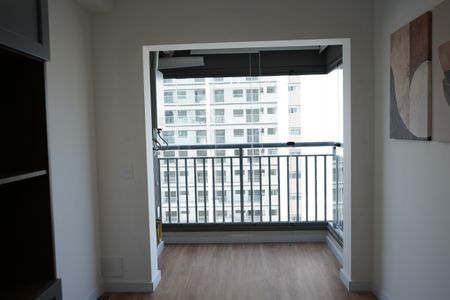 Apartamento para alugar com 30m², 1 quarto e sem vagaSacada