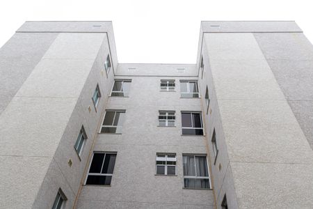 Apartamento para alugar com 44m², 2 quartos e 1 vaga Apartamento para alugar com 44m², 2 quartos e 1 vagaFachada