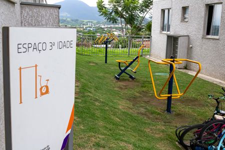 Apartamento para alugar com 44m², 2 quartos e 1 vaga Apartamento para alugar com 44m², 2 quartos e 1 vagaÁrea comum - Academia