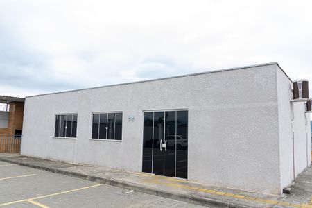 Apartamento para alugar com 44m², 2 quartos e 1 vaga Apartamento para alugar com 44m², 2 quartos e 1 vagaÁrea comum - Salão de festas