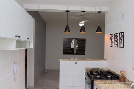 Apartamento para alugar com 44m², 2 quartos e 1 vaga Apartamento para alugar com 44m², 2 quartos e 1 vagaCozinha